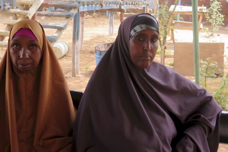 Κένυα: Οι κυβερνητικοί εκπρόσωποι εξαναγκάζουν τους πρόσφυγες να επιστρέψουν στη διαλυμένη από τον πόλεμο Σομαλία