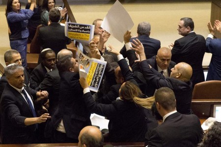 Ισραήλ: Μέτρα που εισάγουν διακρίσεις υπονομεύουν την παλαιστινιακή εκπροσώπηση στο κοινοβούλιο του Ισραήλ (Κνέσετ)