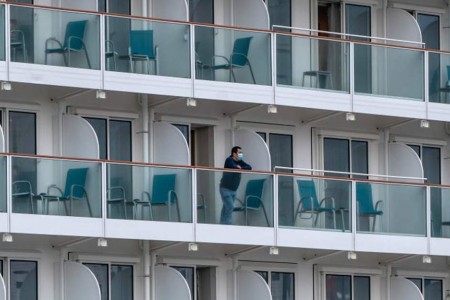 Επεξήγηση: Επτά σημεία στα οποία ο κοροναϊός επηρεάζει τα ανθρώπινα δικαιώματα