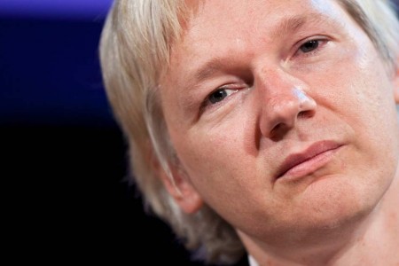 Ηνωμένο Βασίλειο: Η απόφαση μη-έκδοσης του Assange είναι ευπρόσδεκτη, αλλά αναδεικνύει την «πολιτικά καθοδηγούμενη διαδικασία»