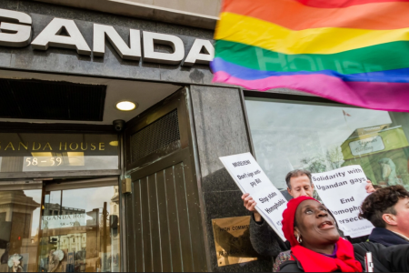 Ουγκάντα: Απορρίψτε τον αντι-ΛΟΑΤΚΙ νόμο που ποινικοποιεί τη σεξουαλική δραστηριότητα μεταξύ ατόμων ίδιου φύλου