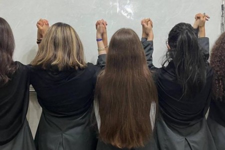 Ιράν: Το νομοσχέδιο για την υποχρεωτική κάλυψη συνιστά κατάπτυστη επίθεση στα δικαιώματα των γυναικών και των κοριτσιών