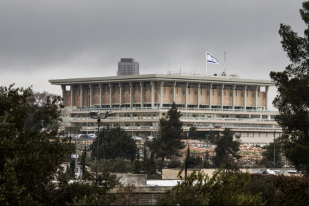 Ισραήλ/Κατεχόμενα Παλαιστινιακά Εδάφη: Ο νέος νόμος για τη θανατική ποινή πρέπει να καταργηθεί