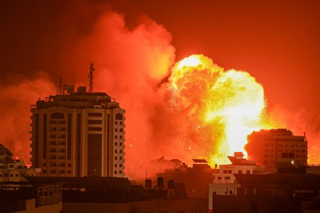 Απαιτήστε κατάπαυση του πυρός από όλα τα μέρη για να τερματιστεί ο πόνος των πολιτών